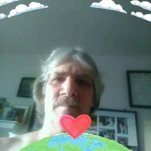 Meet your Posher, Bruce